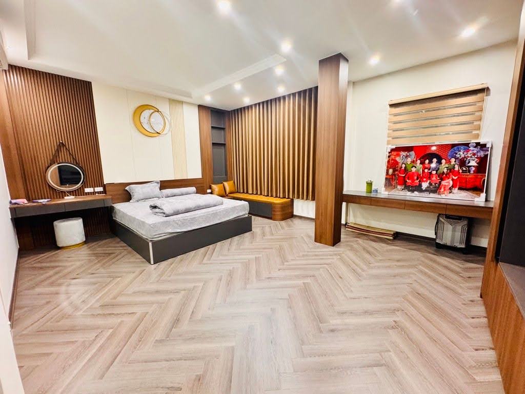 Bán nhà phân lô Chiến Thắng Hà Đông DT 35m2 x 4 tầng ô tô đỗ cửa giá 13 tỷ